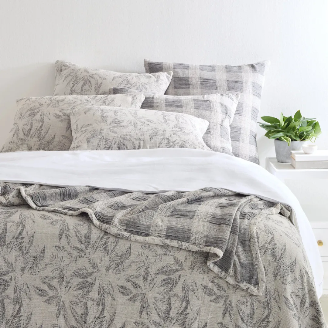 furniture1-334436