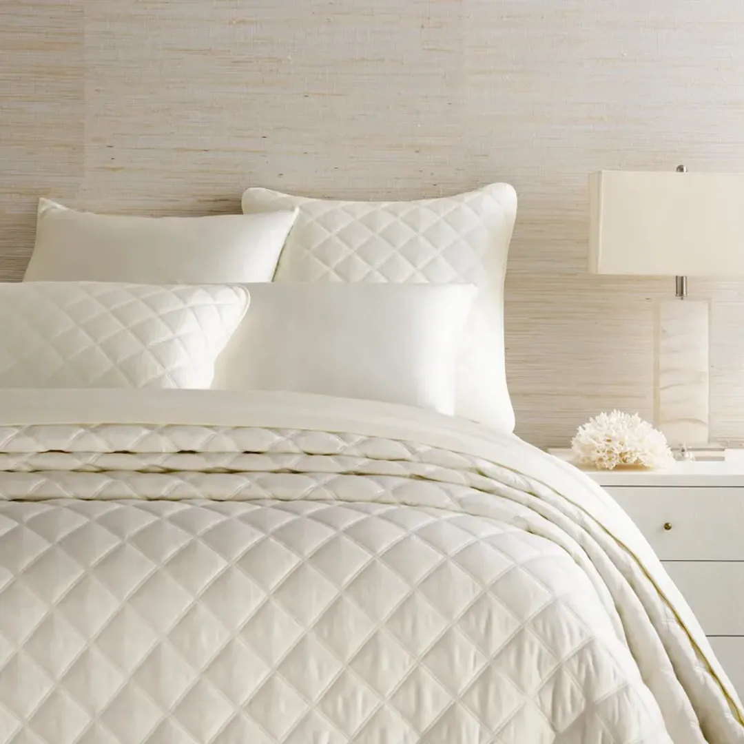 furniture1-338113