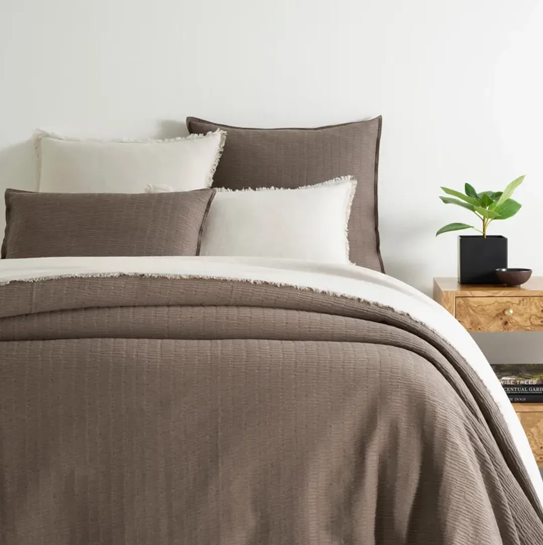furniture3-300525