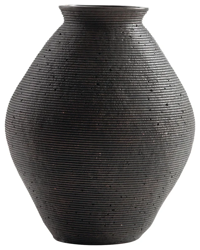 larafurn1167396